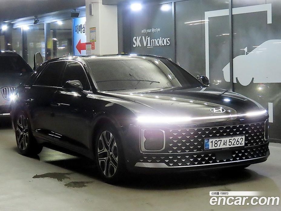 Hyundai Grandeur (GN7) з Кореї