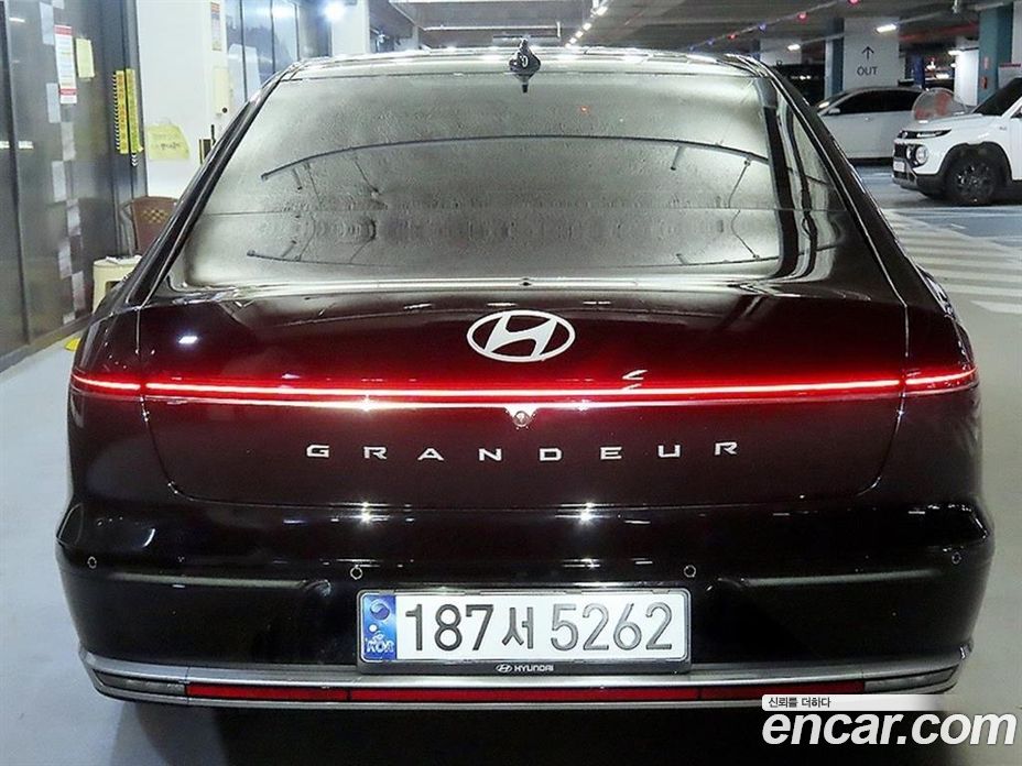 Hyundai Grandeur (GN7) фото 5