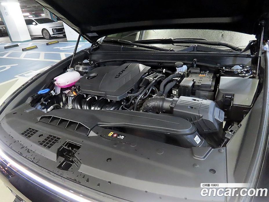 Hyundai Grandeur (GN7) фото 19