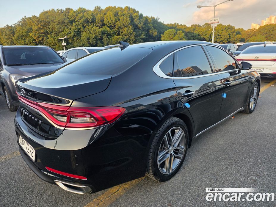 Hyundai Grandeur (IG) 6th Gen фото 5