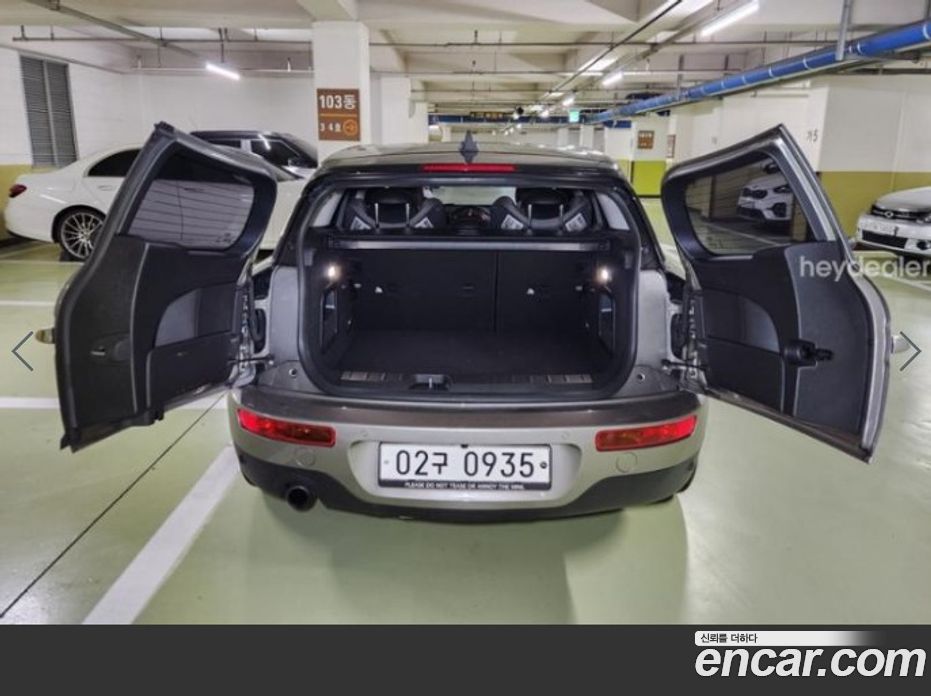 Mini Cooper Clubman фото 5