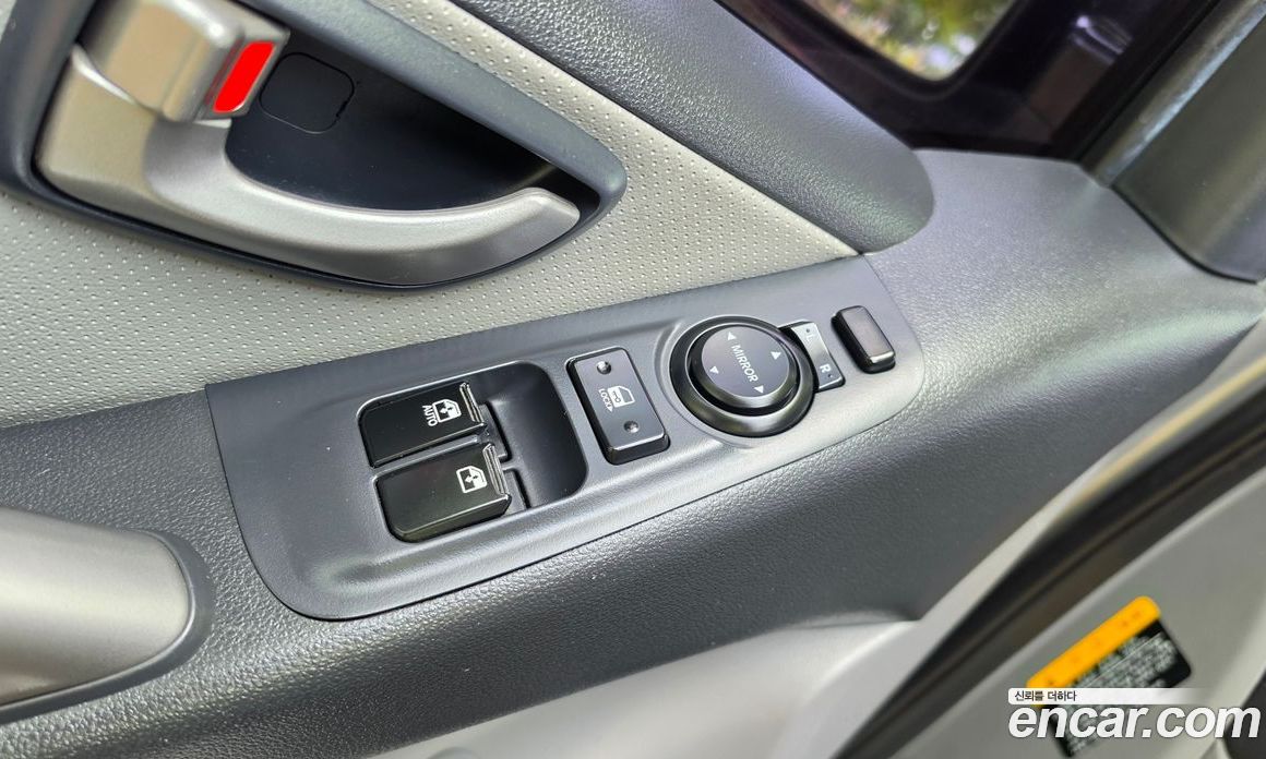 Hyundai Grand Starex фото 12