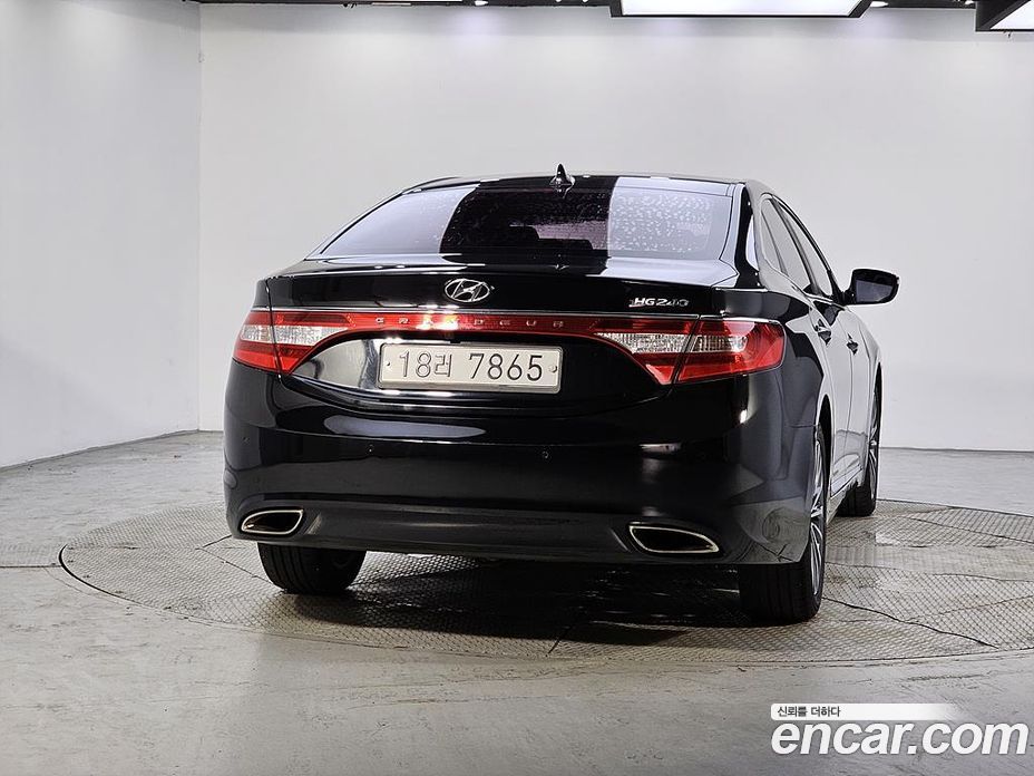 Hyundai Grandeur (HG) фото 3