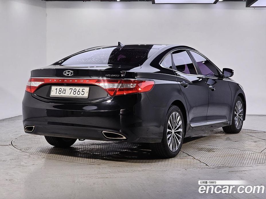 Hyundai Grandeur (HG) фото 4
