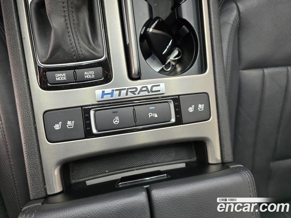 Hyundai Genesis (DH) фото 17