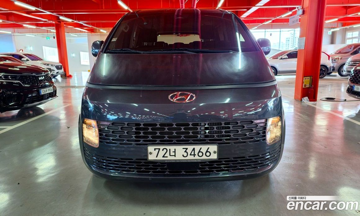 Hyundai Staria фото 4