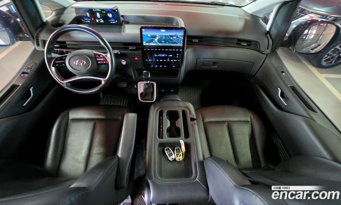 Hyundai Staria фото 5