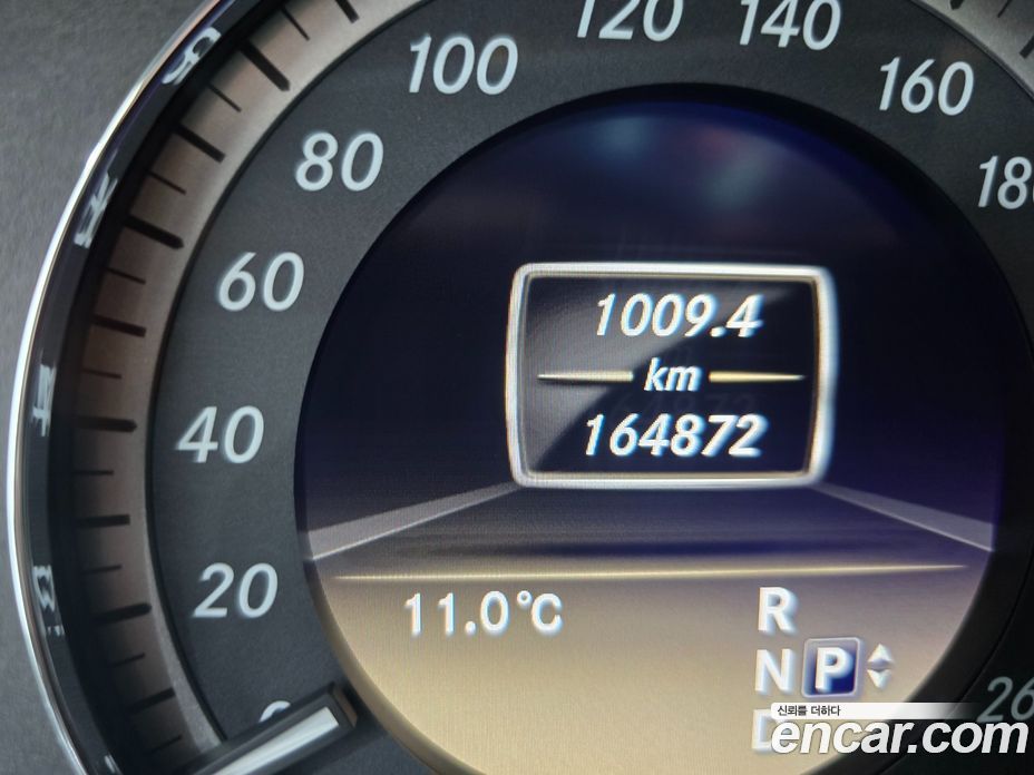 Mercedes-Benz E-Class W212 фото 7