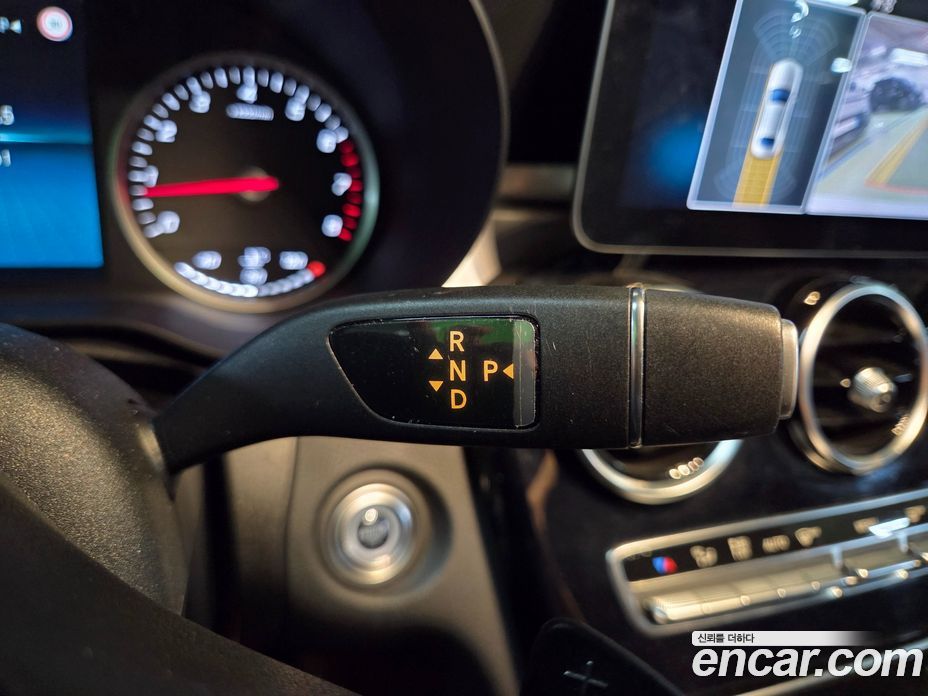 Mercedes-Benz C-Class W205 фото 9