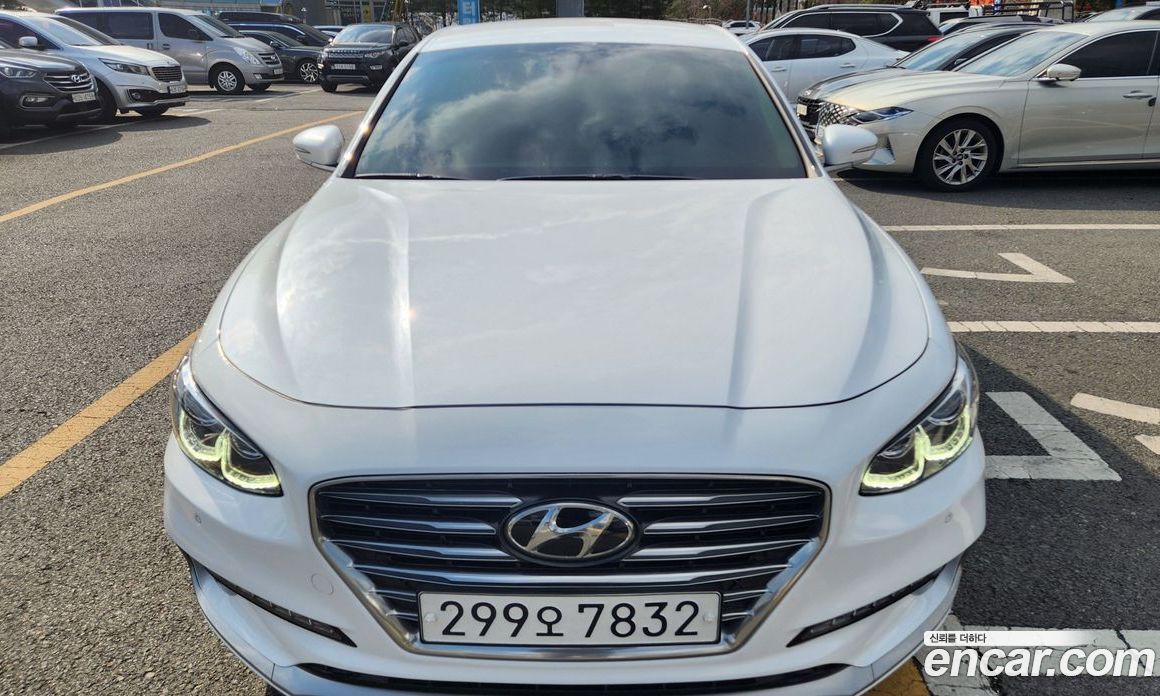 Hyundai Grandeur (IG) 6th Gen фото 3