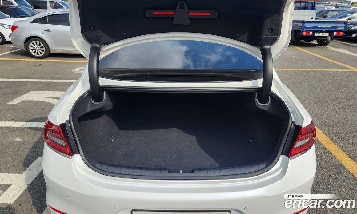 Hyundai Grandeur (IG) 6th Gen фото 16