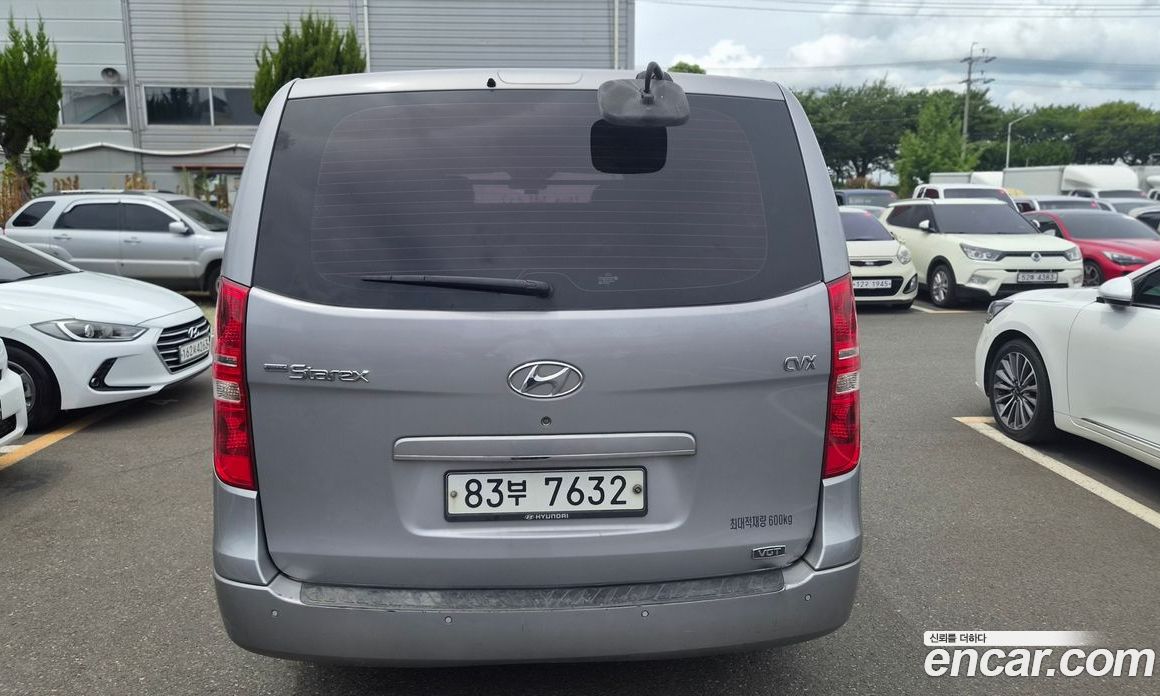 Hyundai Grand Starex фото 2