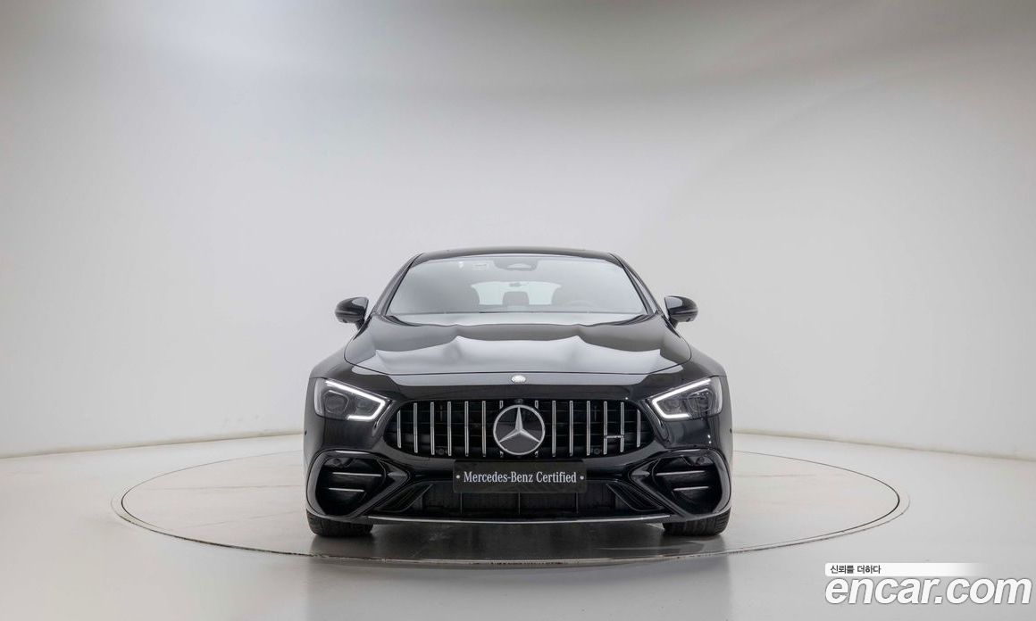 Mercedes-Benz AMG GT фото 3