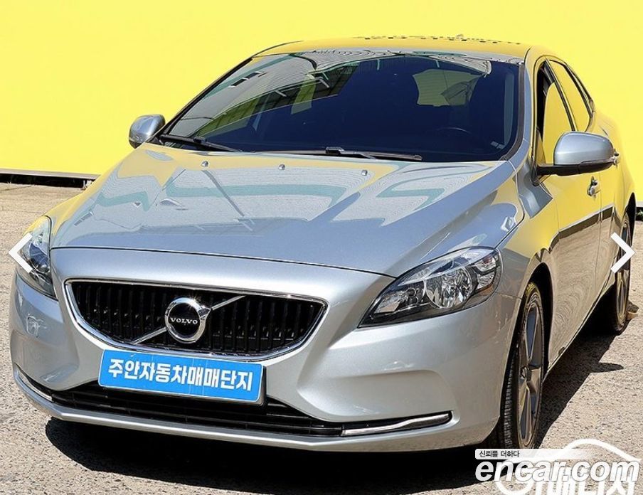 Volvo V40 з Кореї