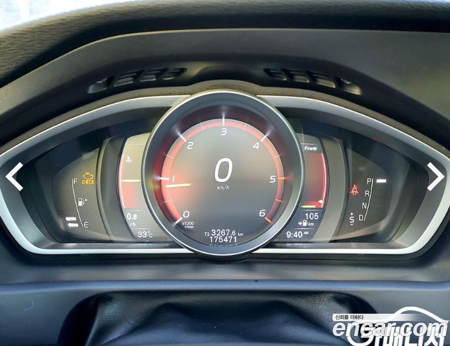 Volvo V40 фото 5