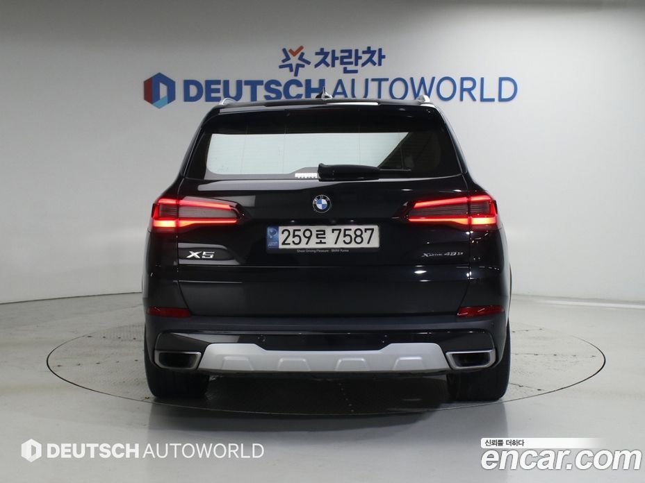 BMW X5 (G05) фото 4