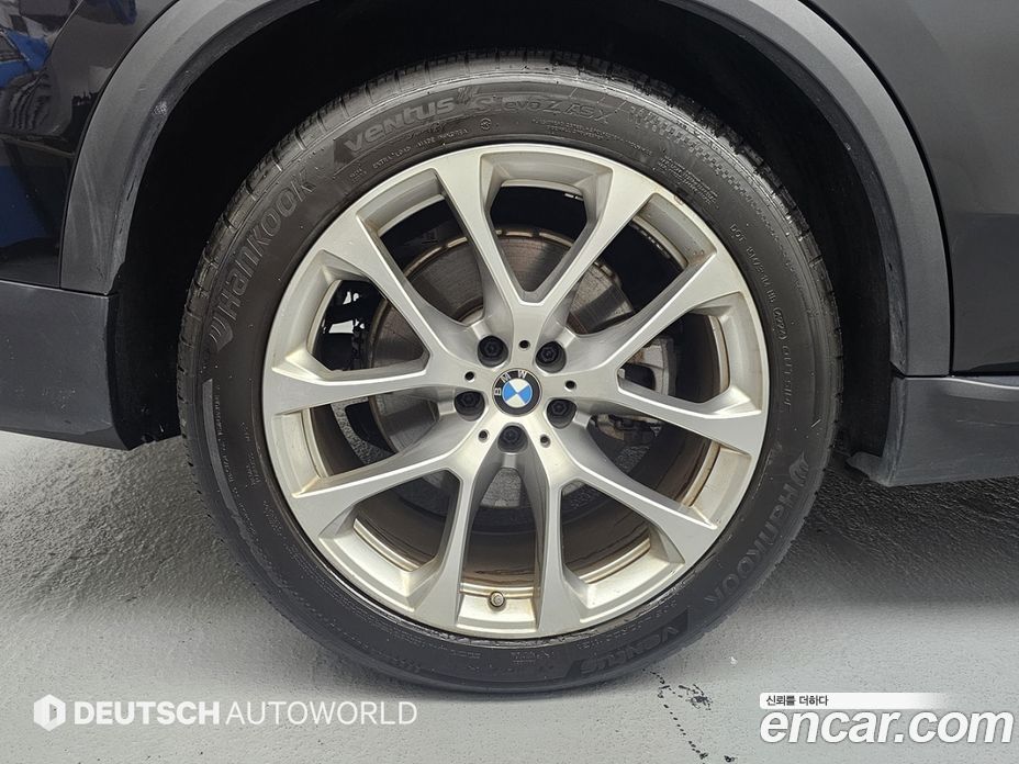 BMW X5 (G05) фото 5