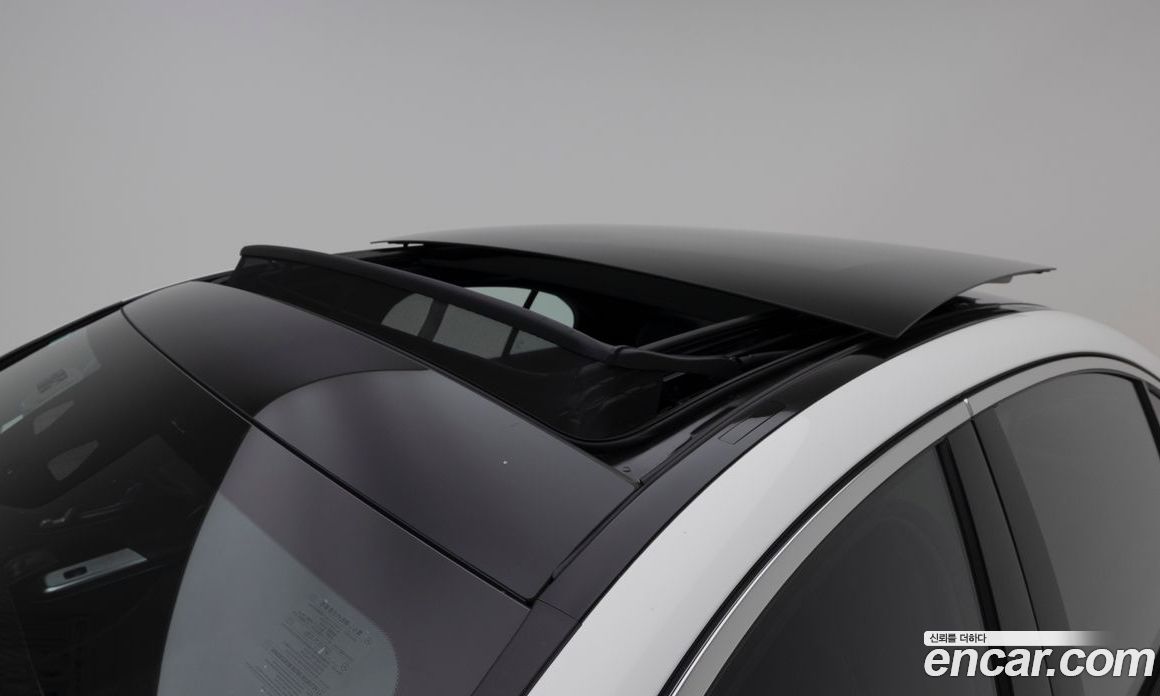Mercedes-Benz E-Class W214 фото 12