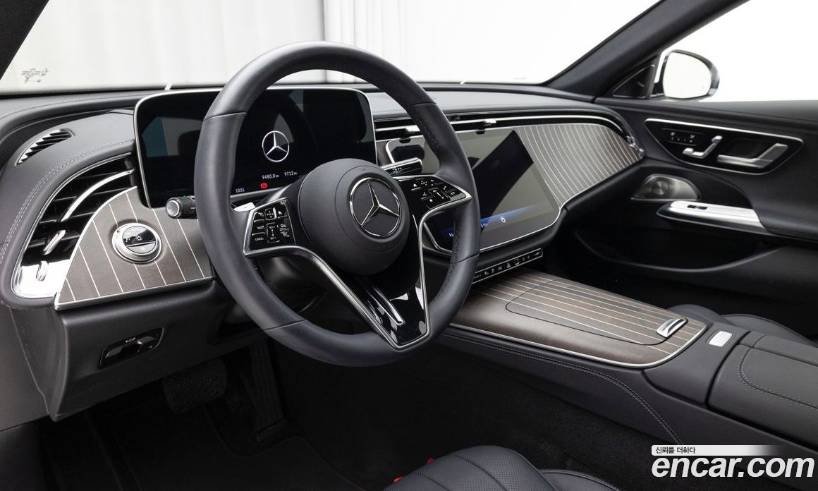 Mercedes-Benz E-Class W214 фото 13