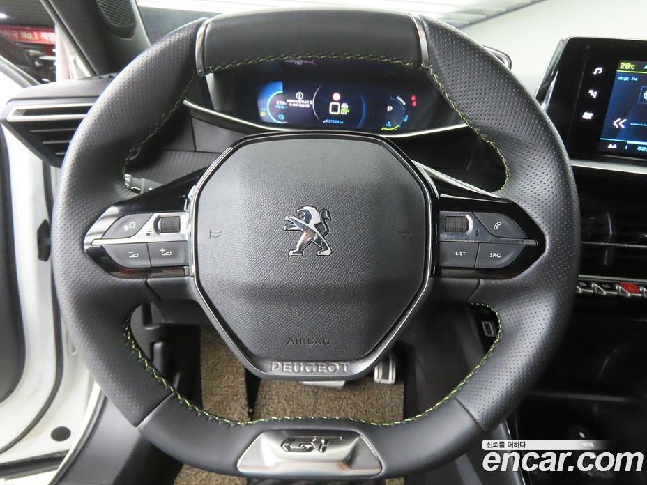 Peugeot e-2008 2nd Gen фото 8