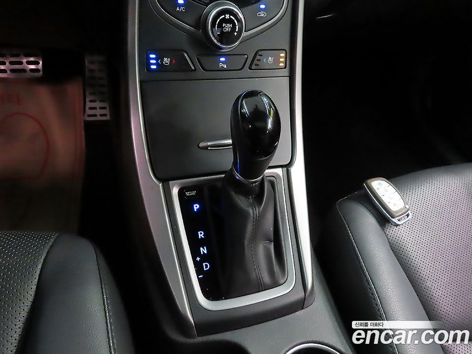 Hyundai The New Avante фото 9