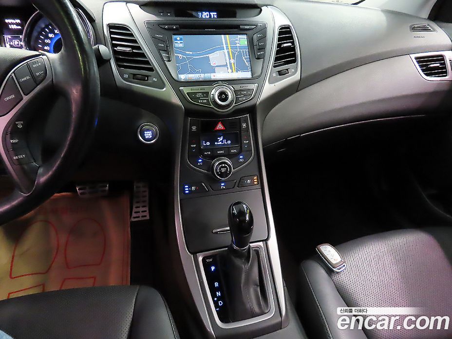 Hyundai The New Avante фото 18