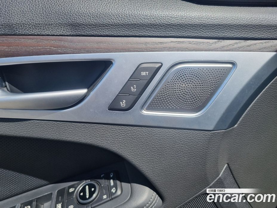 Genesis G80 фото 14