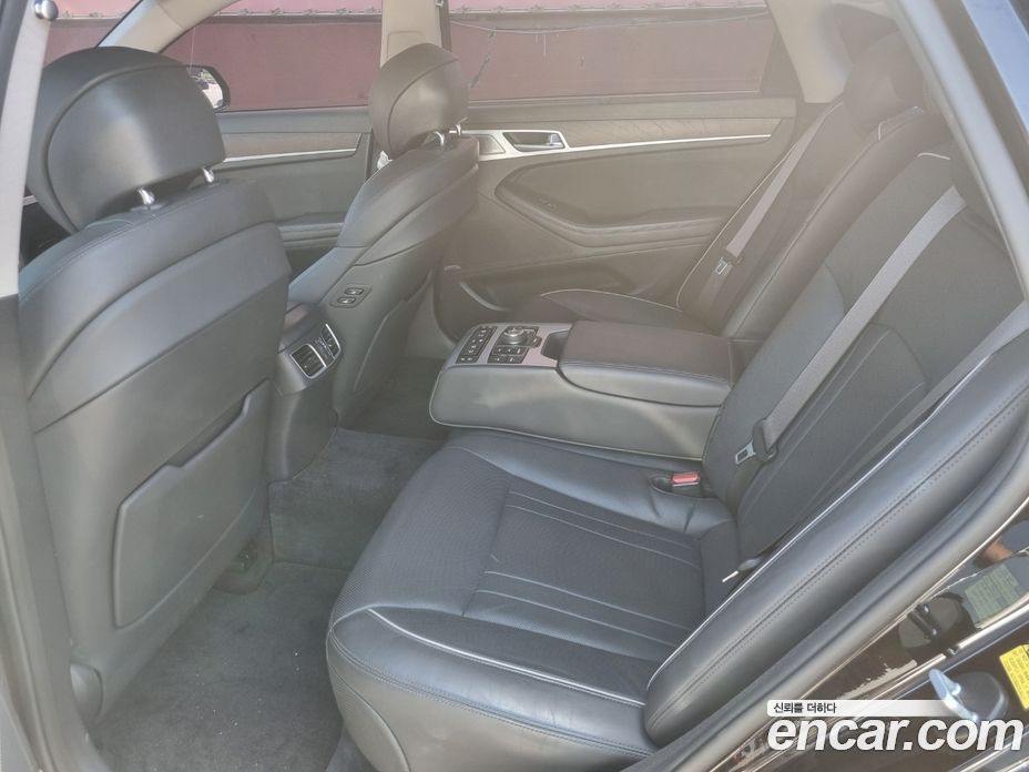 Genesis G80 фото 15