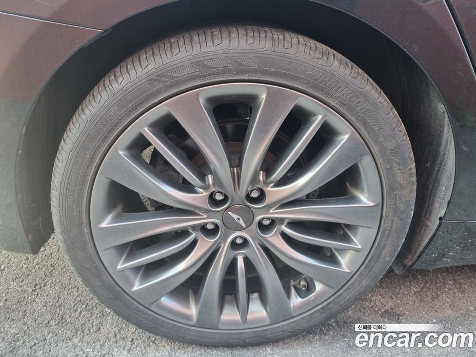 Genesis G80 фото 19