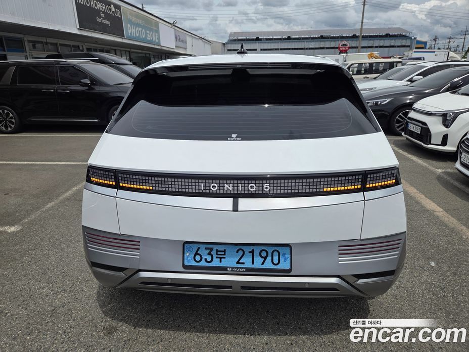Hyundai Ioniq 5 фото 3