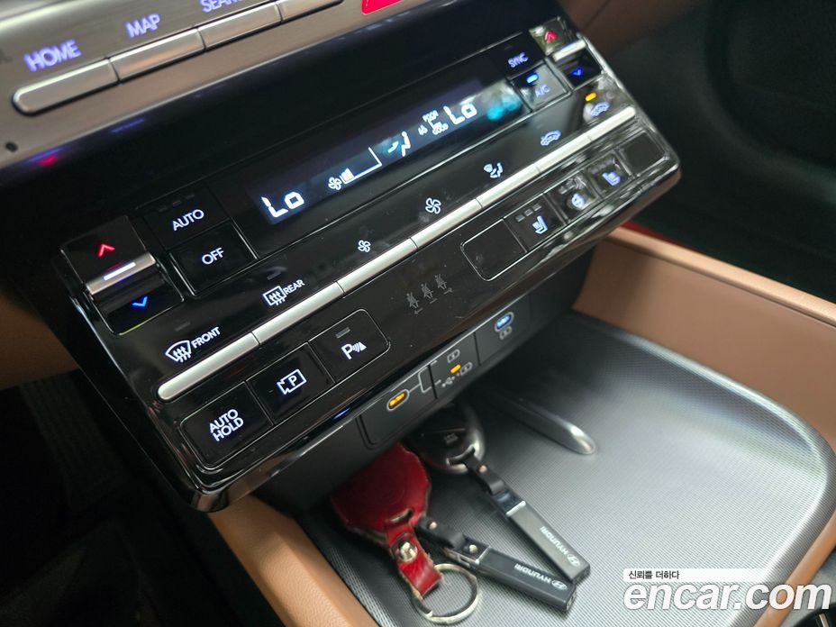 Hyundai Grandeur (GN7) фото 15