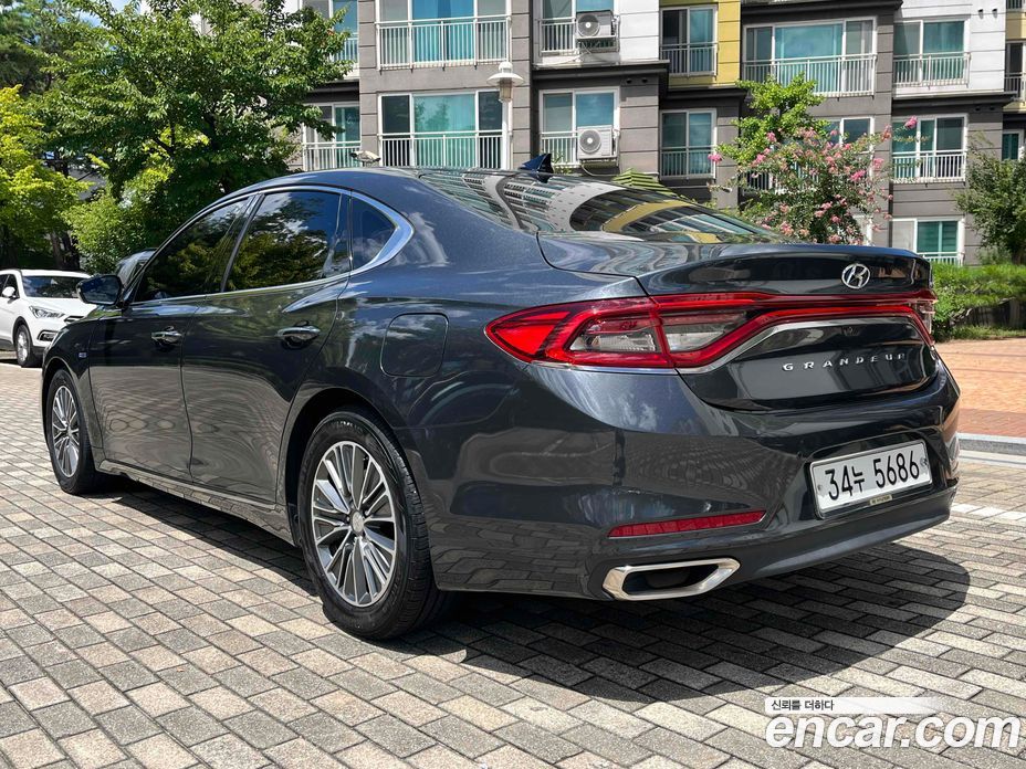 Hyundai Grandeur Hybrid (IG) 6th Gen фото 6