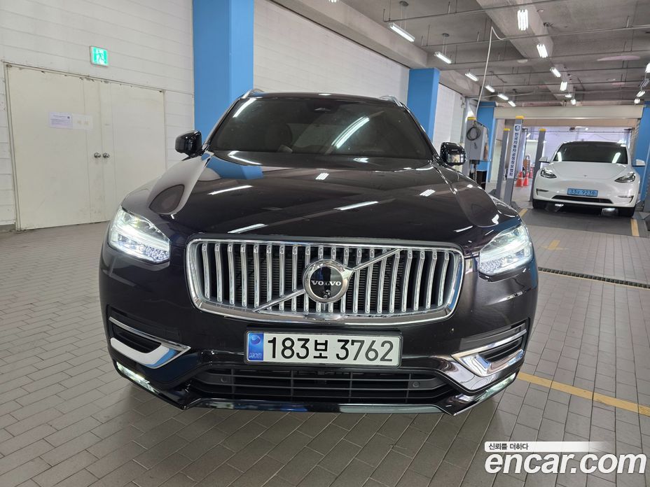 Volvo XC90 2nd Gen фото 2