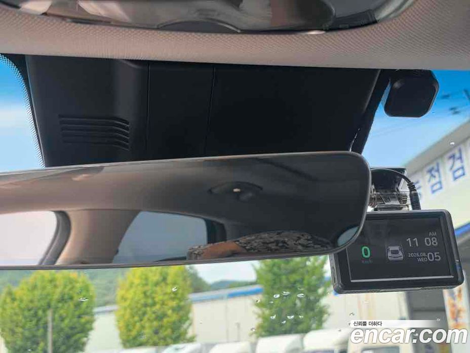 Genesis GV70 фото 16