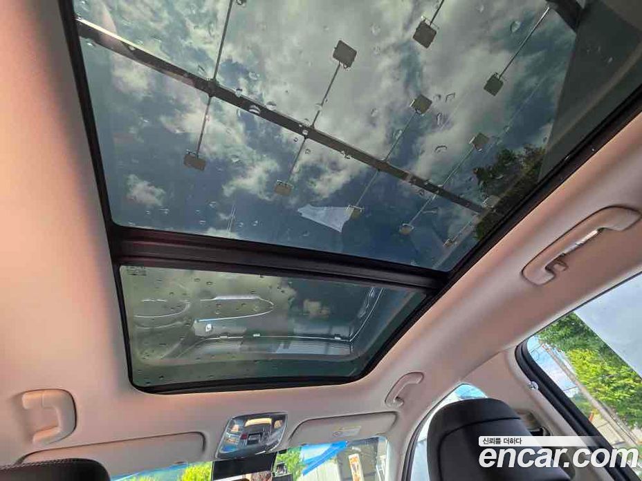 Genesis GV70 фото 17