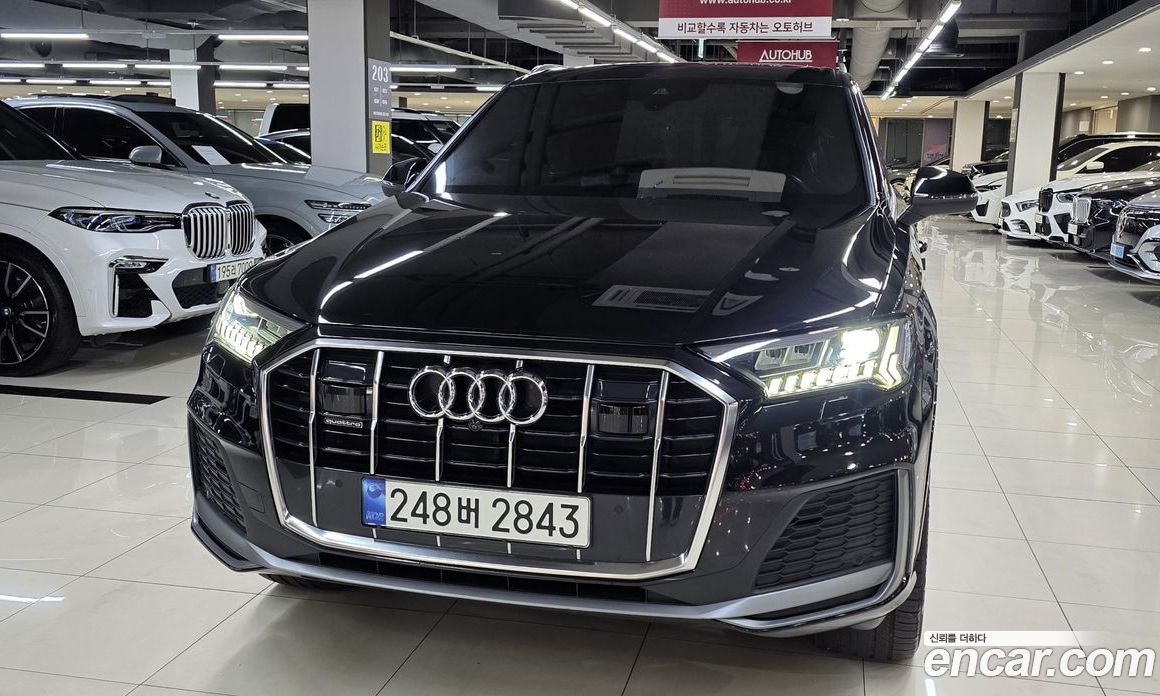 Audi Q7 (4M) фото 3
