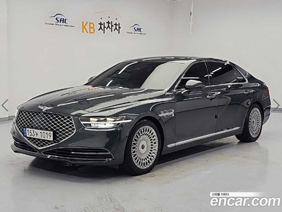 Genesis G90