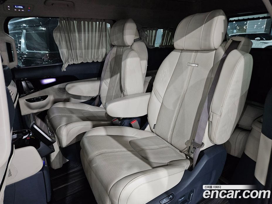 Kia Carnival 4th Gen фото 8