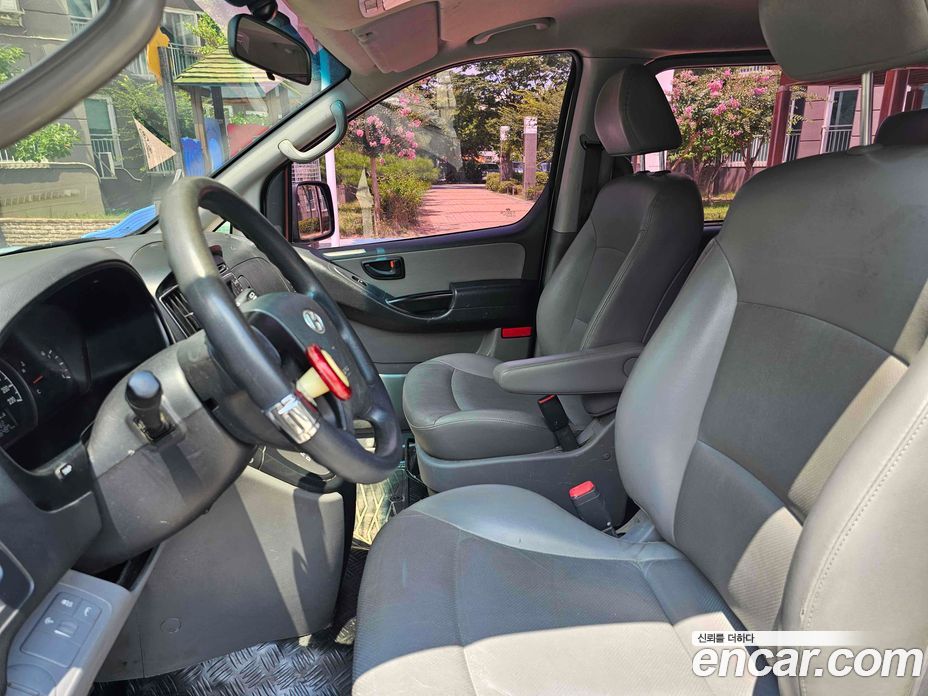 Hyundai Grand Starex фото 8