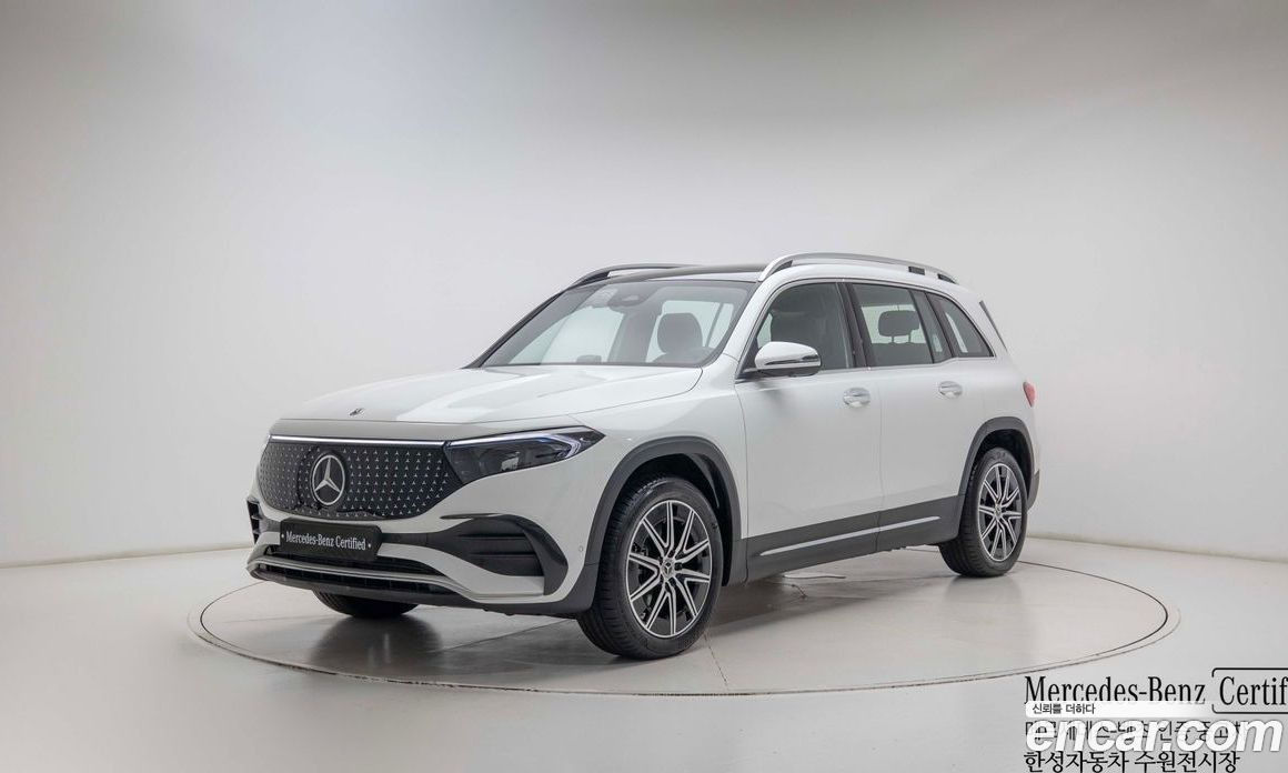 Mercedes-Benz EQB X243