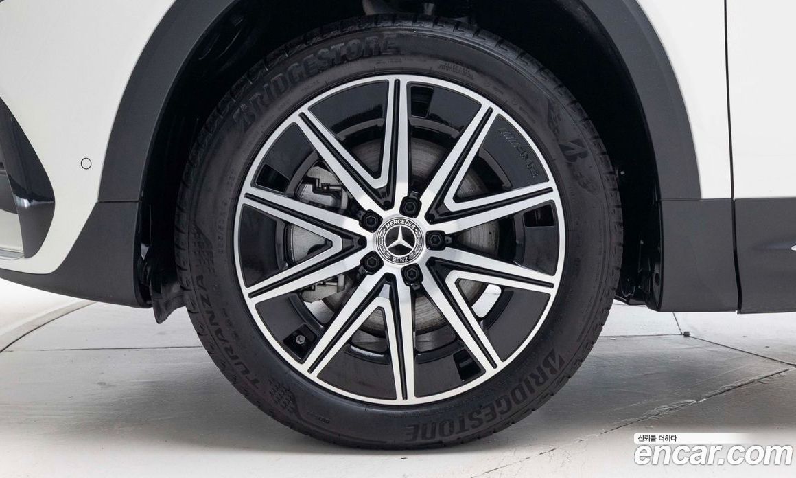 Mercedes-Benz EQB X243 фото 5