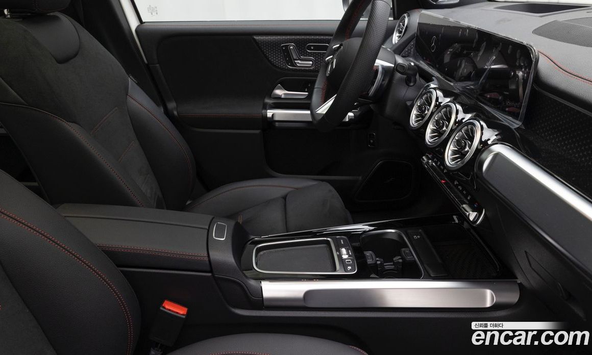 Mercedes-Benz EQB X243 фото 9