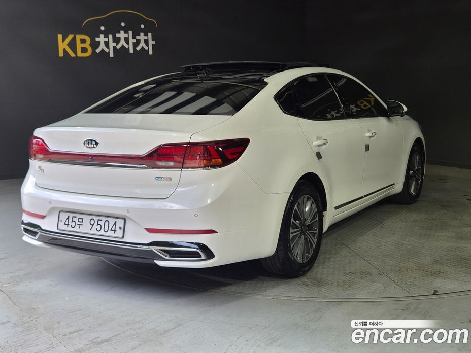 Kia K7 Hybrid 2nd Gen Restyling фото 4