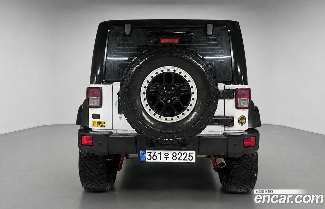 Jeep Wrangler (JK) фото 4