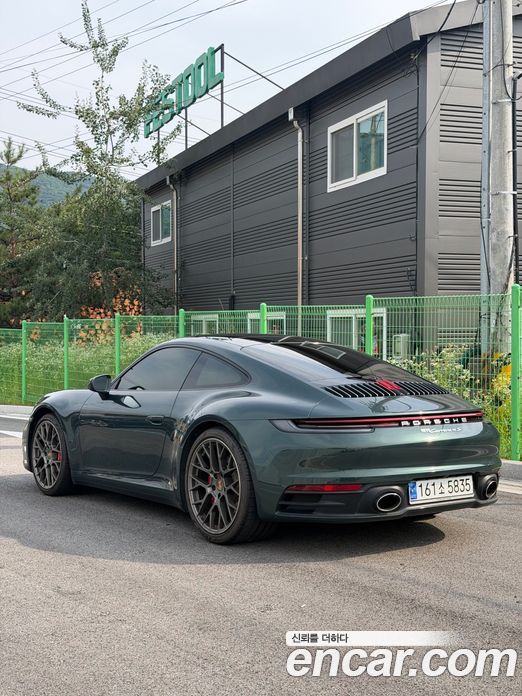 Porsche 911 (992) фото 8