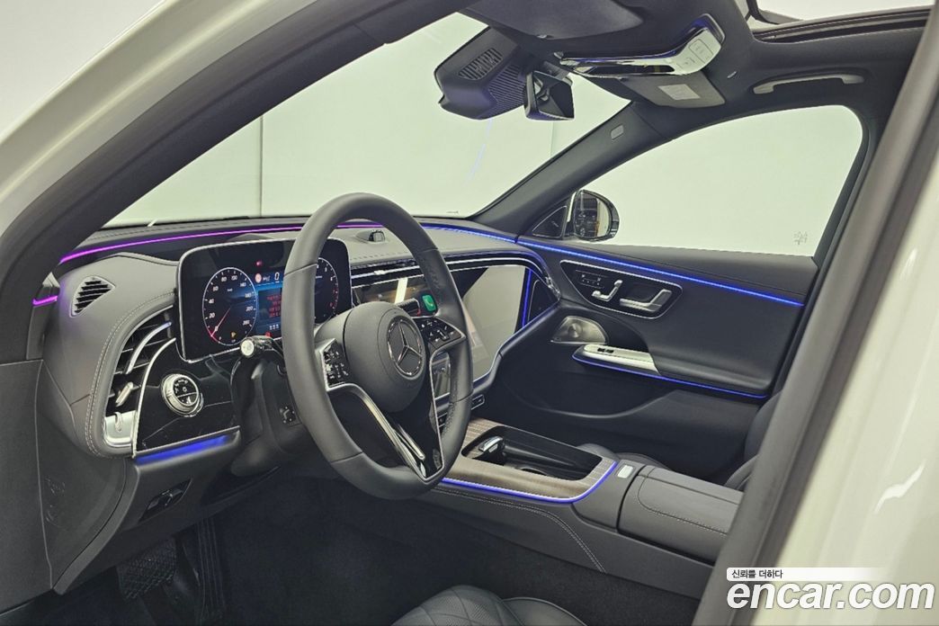 Mercedes-Benz E-Class W214 фото 9