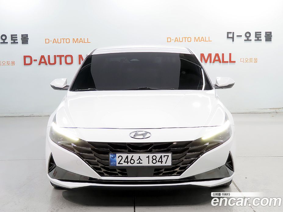 Hyundai Avante (CN7) фото 2