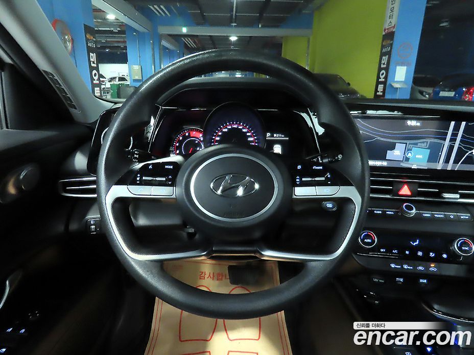 Hyundai Avante (CN7) фото 10