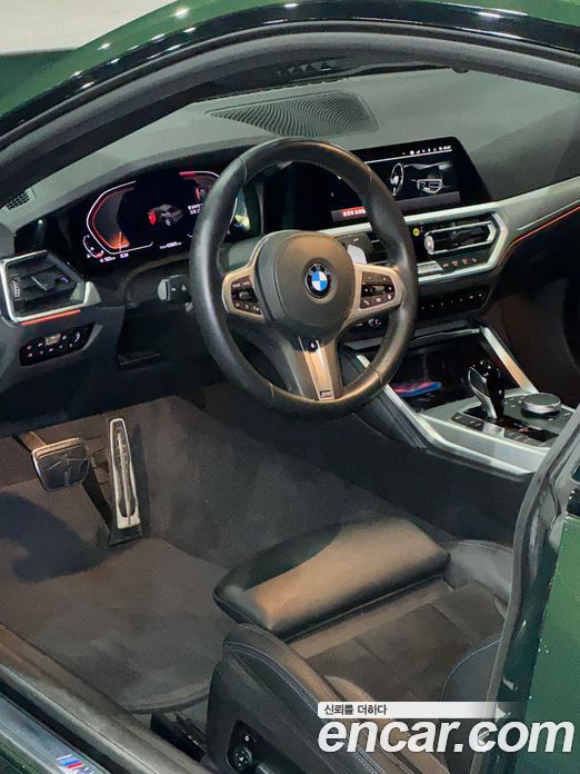 BMW 4-Series (G22) фото 8