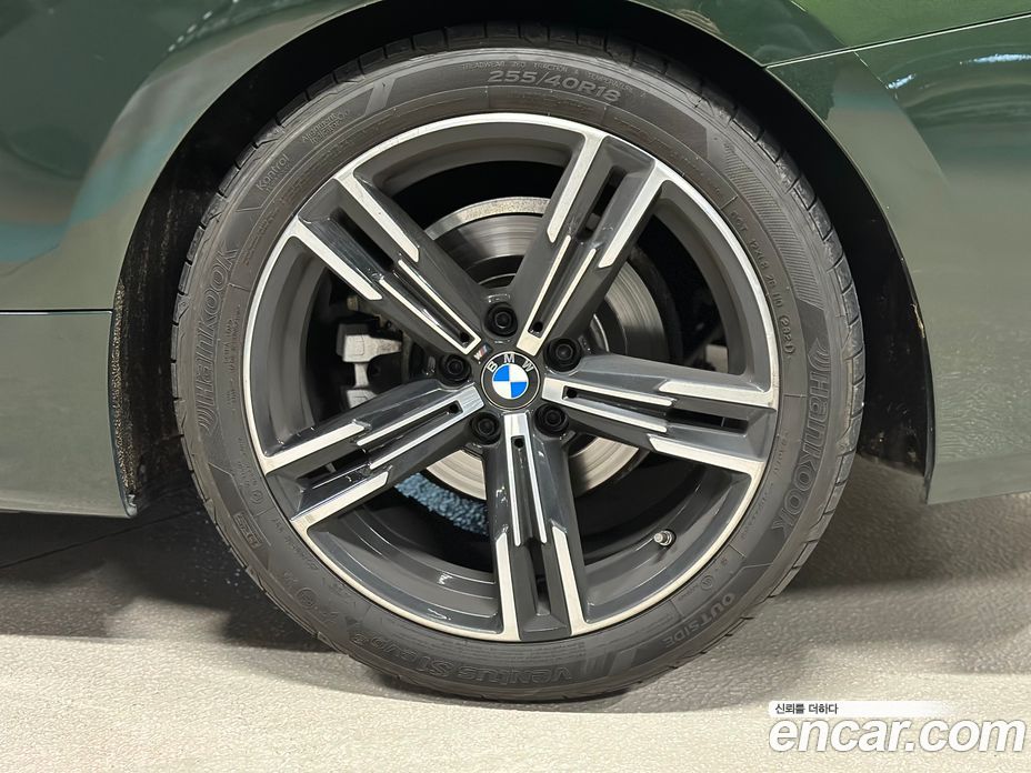 BMW 4-Series (G22) фото 9